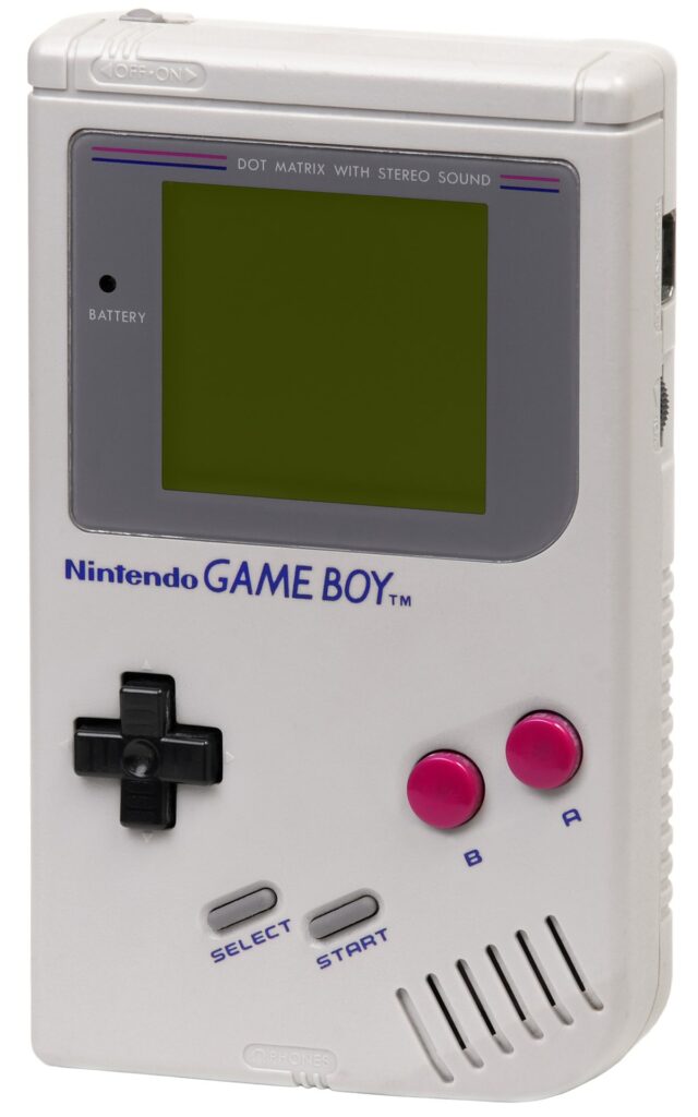 Game-Boy-Original-640x1024 Les anciens jeux ont-ils résisté à l'épreuve du temps ?